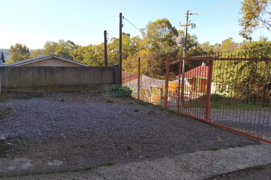 Pavilhão com 350m², no bairro Sanvitto em Caxias do Sul para Alugar