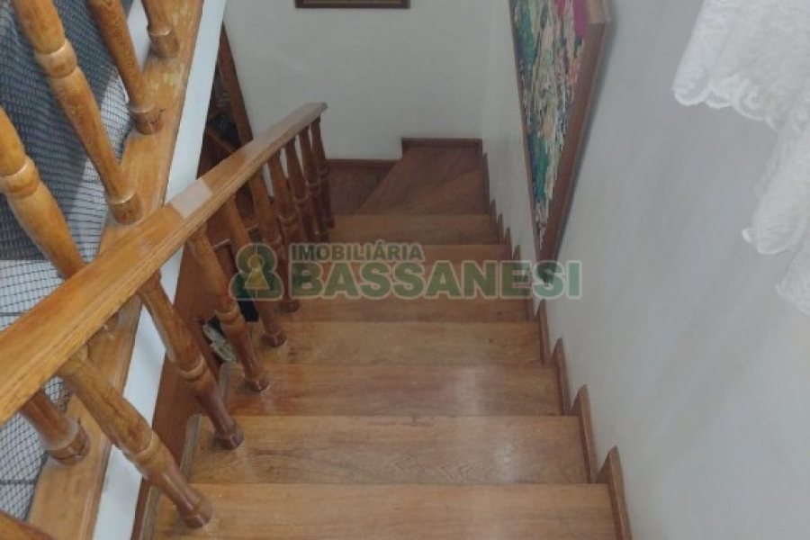 Apartamento com 135m², 3 dormitórios, 1 vaga, no bairro Bela Vista em Caxias do Sul para Comprar