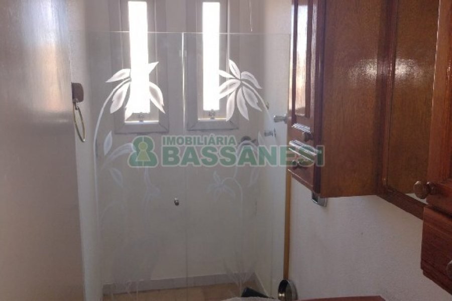 Apartamento com 135m², 3 dormitórios, 1 vaga, no bairro Bela Vista em Caxias do Sul para Comprar