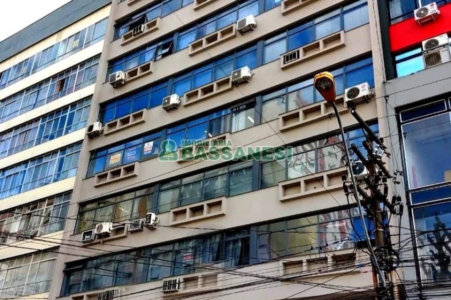 Sala com 62m², no bairro Centro em Caxias do Sul para Comprar