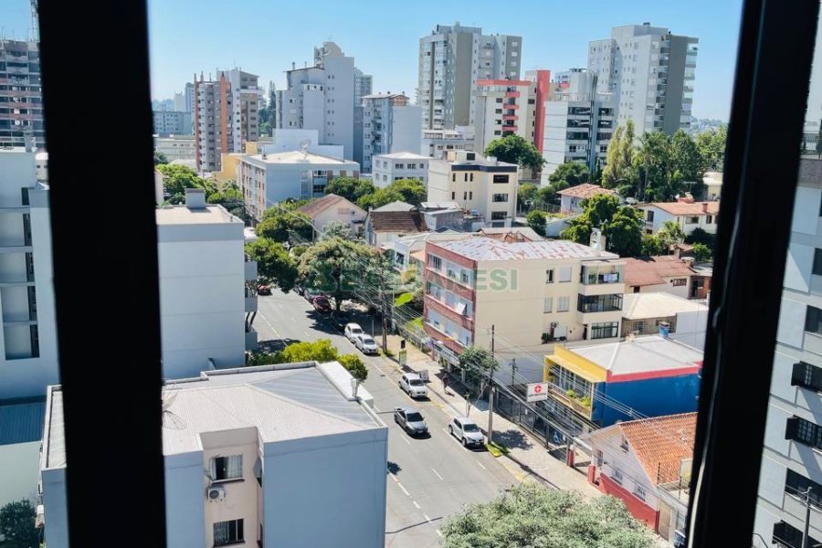 Apto Mobiliado com 262m², 3 dormitórios, 2 vagas, no bairro Centro em Caxias do Sul para Comprar