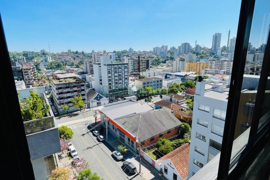 Apto Mobiliado com 262m², 3 dormitórios, 2 vagas, no bairro Centro em Caxias do Sul para Comprar