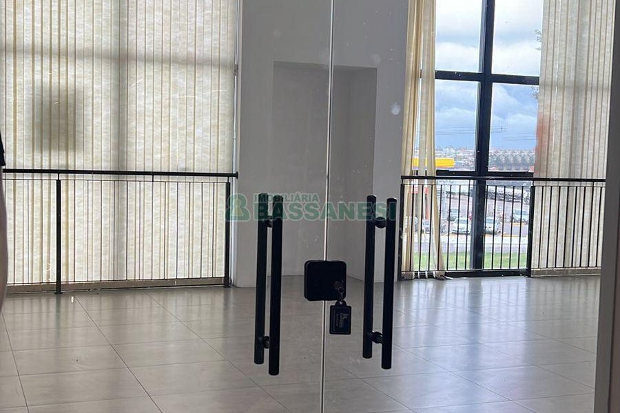 Loja com 92m², no bairro São Cristóvão em Caxias do Sul para Alugar