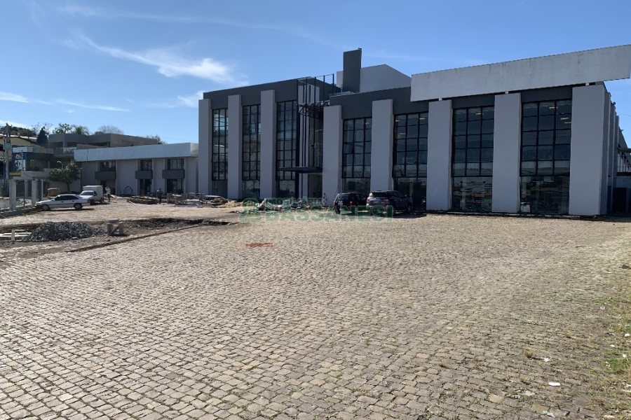 Loja com 92m², no bairro São Cristóvão em Caxias do Sul para Alugar