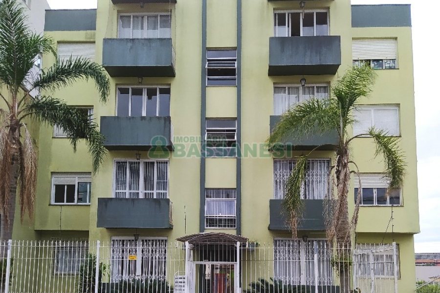 Apartamento com 85m², 3 dormitórios, 1 vaga, no bairro Sagrada Família em Caxias do Sul para Comprar