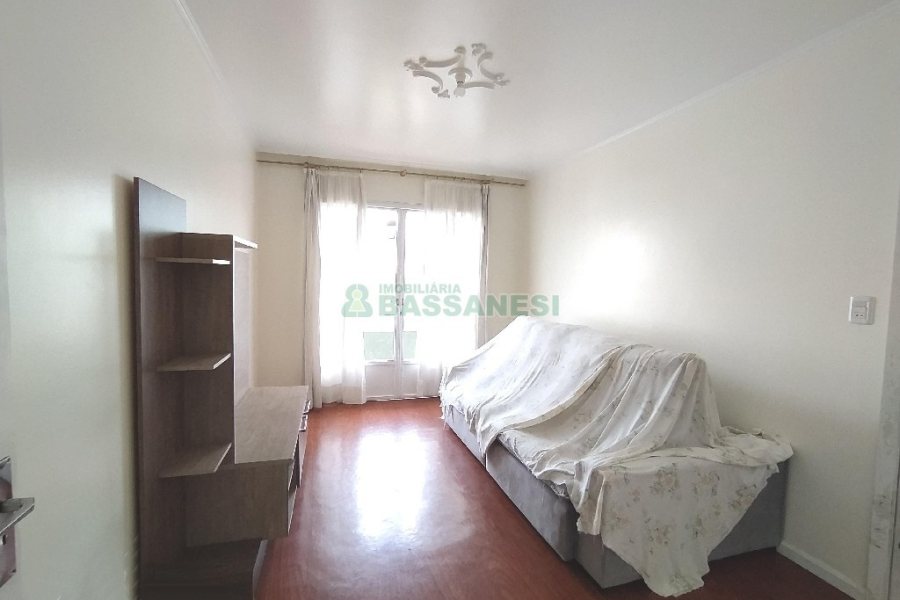 Apartamento com 85m², 3 dormitórios, 1 vaga, no bairro Sagrada Família em Caxias do Sul para Comprar