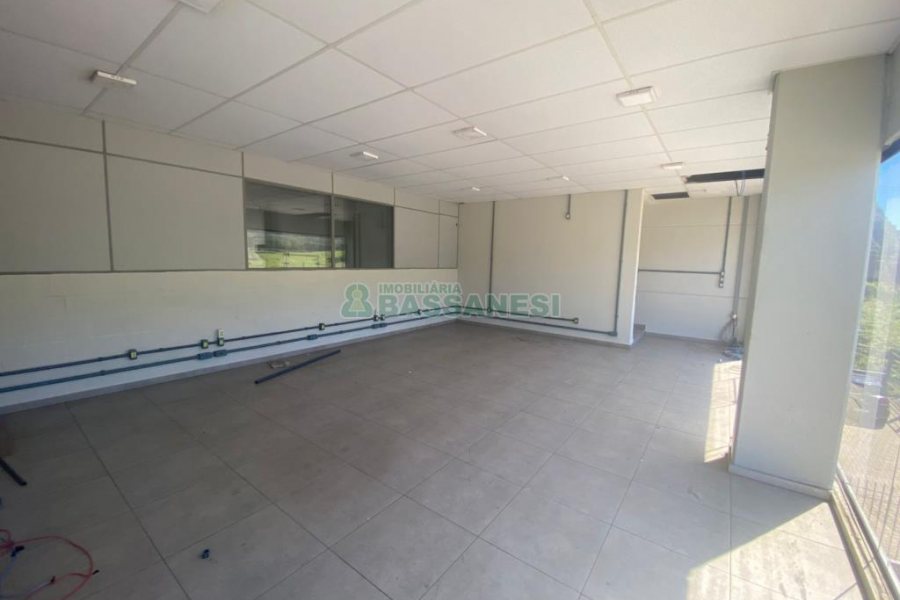 Pavilhão com 600m², no bairro Bela Vista em Caxias do Sul para Alugar