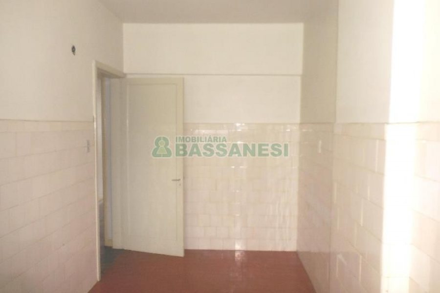 Apartamento com 106m², 3 dormitórios, no bairro São Pelegrino em Caxias do Sul para Comprar