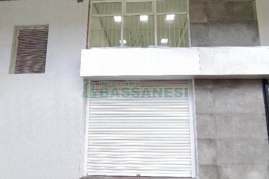 Loja com 28m², no bairro Centro em Caxias do Sul para Alugar