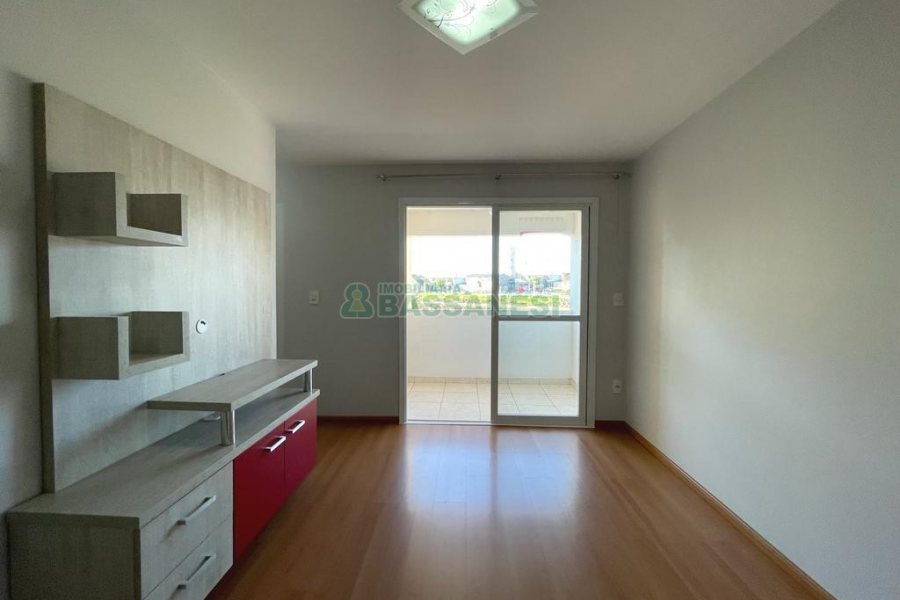 Apartamento com 52m², 2 dormitórios, 1 vaga, no bairro Desvio Rizzo em Caxias do Sul para Alugar