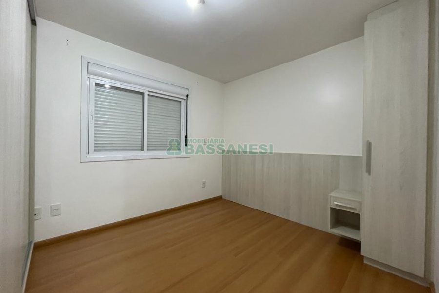 Apartamento com 52m², 2 dormitórios, 1 vaga, no bairro Desvio Rizzo em Caxias do Sul para Alugar
