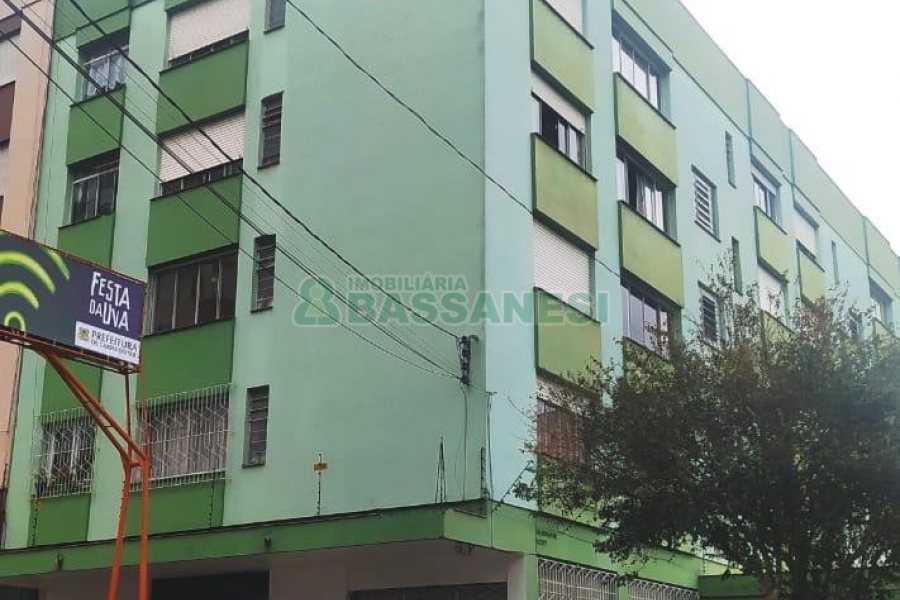 Apto Mobiliado com 70m², 1 dormitório, 1 vaga, no bairro Centro em Caxias do Sul para Alugar