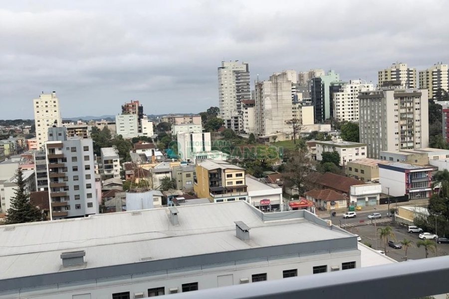 Apto Mobiliado com 45m², 1 dormitório, 1 vaga, no bairro Lourdes em Caxias do Sul para Alugar
