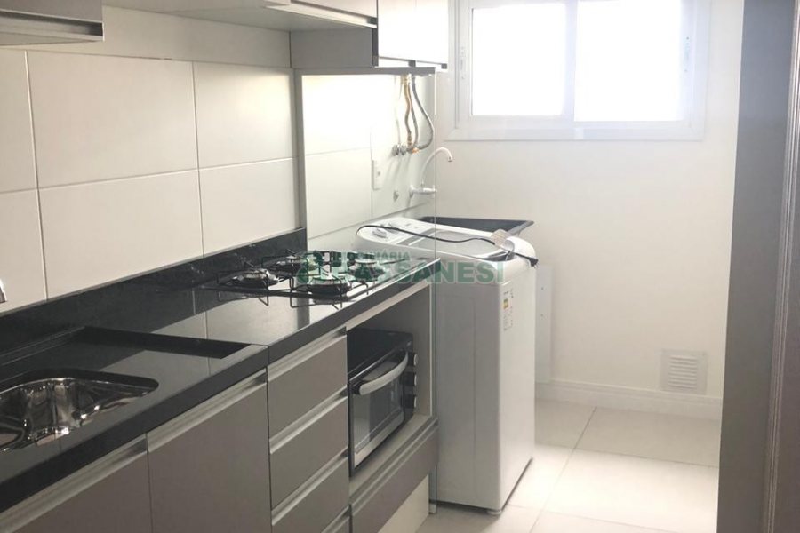 Apto Mobiliado com 45m², 1 dormitório, 1 vaga, no bairro Lourdes em Caxias do Sul para Alugar