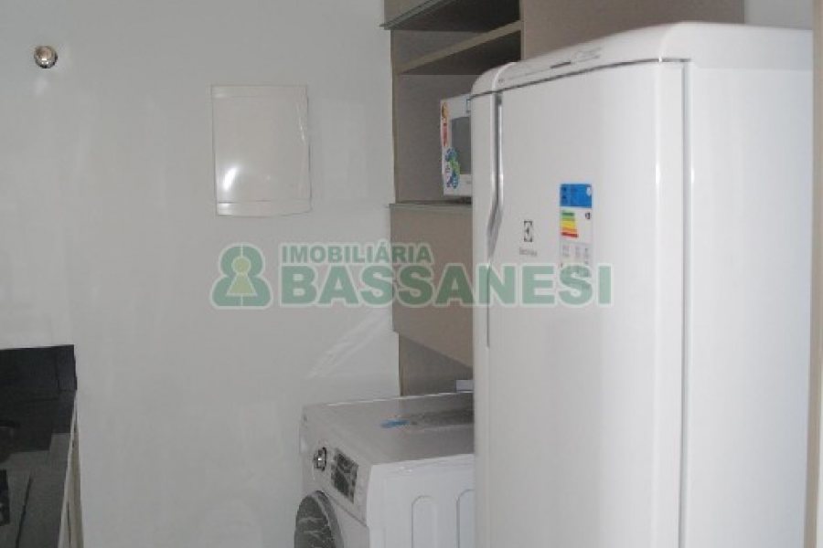 Apto Mobiliado com 38m², 1 dormitório, 1 vaga, no bairro Villagio Iguatemi em Caxias do Sul para Alugar
