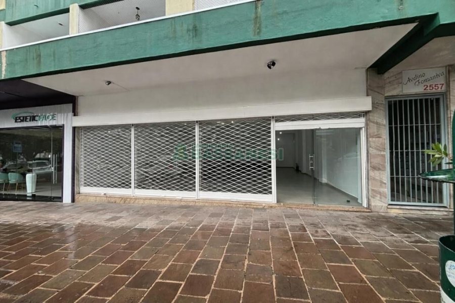 Loja com 127m², 1 vaga, no bairro São Pelegrino em Caxias do Sul para Alugar
