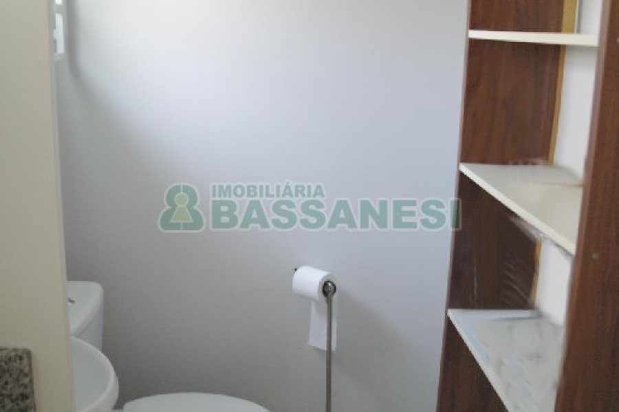 Sala com 39m², no bairro São Pelegrino em Caxias do Sul para Alugar