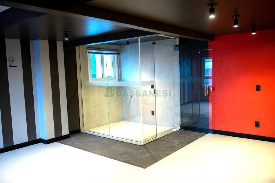 Apto Mobiliado com 40m², 1 dormitório, 1 vaga, no bairro Centro em Caxias do Sul para Comprar