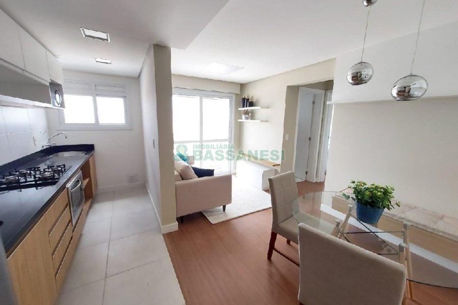 Apto Mobiliado com 40m², 1 dormitório, 1 vaga, no bairro Centro em Caxias do Sul para Comprar