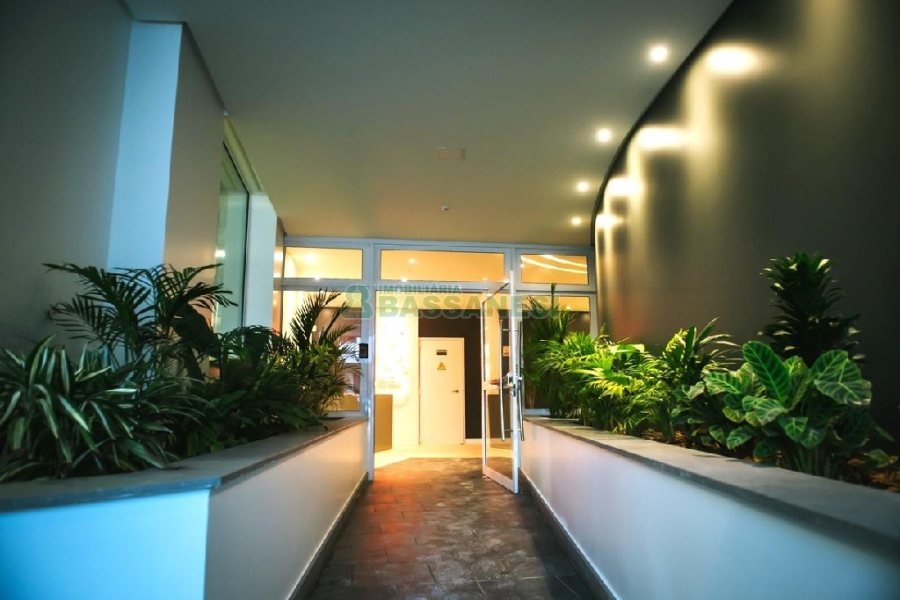 Apto Mobiliado com 40m², 1 dormitório, 1 vaga, no bairro Centro em Caxias do Sul para Comprar