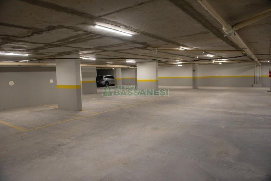Apto Mobiliado com 40m², 1 dormitório, 1 vaga, no bairro Centro em Caxias do Sul para Comprar