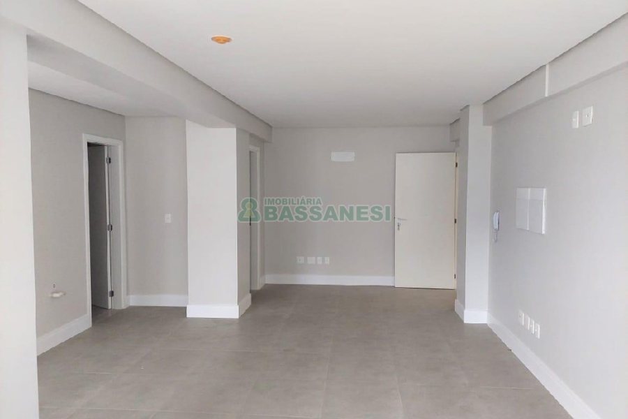 Sala com 53m², 1 vaga, no bairro Centro em Caxias do Sul para Comprar