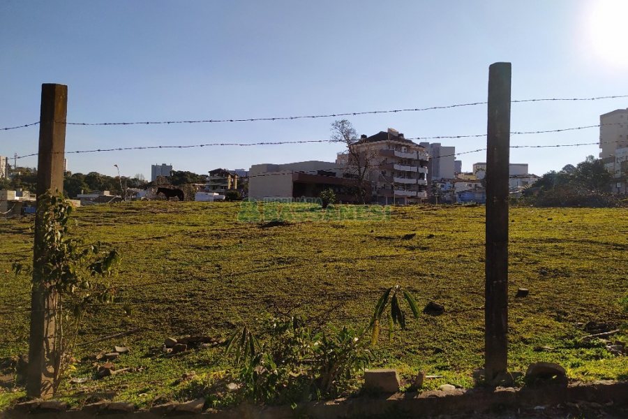 Terreno com 1500m², no bairro Cruzeiro em Caxias do Sul para Alugar