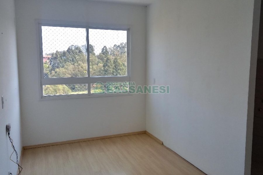 Apartamento com 47m², 2 dormitórios, 1 vaga, no bairro Charqueadas em Caxias do Sul para Comprar
