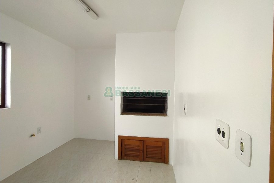 Apartamento com 189m², 3 dormitórios, 2 vagas, no bairro Centro em Caxias do Sul para Comprar