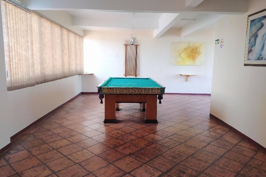 Apartamento com 189m², 3 dormitórios, 2 vagas, no bairro Centro em Caxias do Sul para Comprar