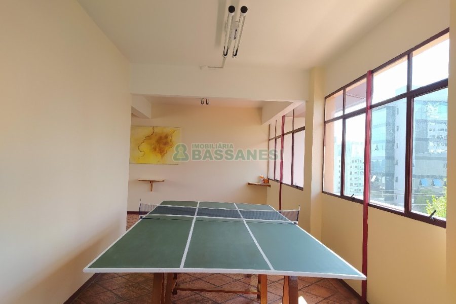 Apartamento com 189m², 3 dormitórios, 2 vagas, no bairro Centro em Caxias do Sul para Comprar