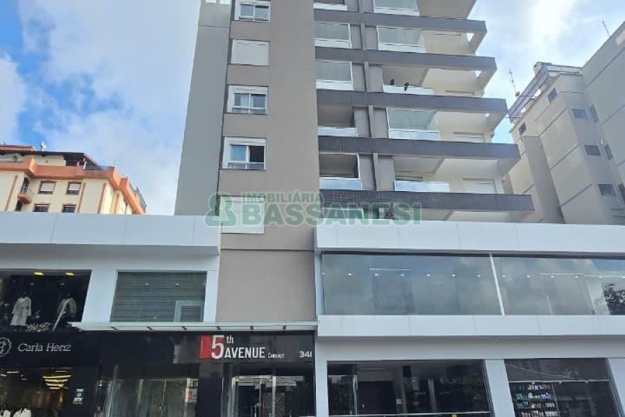 Apartamento com 55m², 1 dormitório, 1 vaga, no bairro Centro em Caxias do Sul para Comprar