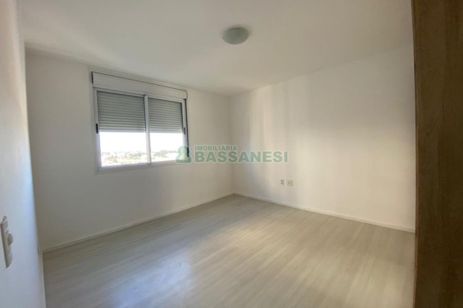 Apartamento com 110m², 3 dormitórios, 2 vagas, no bairro Cristo Redentor em Caxias do Sul para Alugar ou Comprar