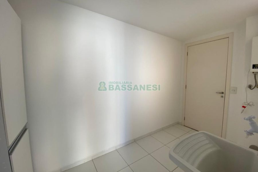 Apartamento com 110m², 3 dormitórios, 2 vagas, no bairro Cristo Redentor em Caxias do Sul para Alugar ou Comprar