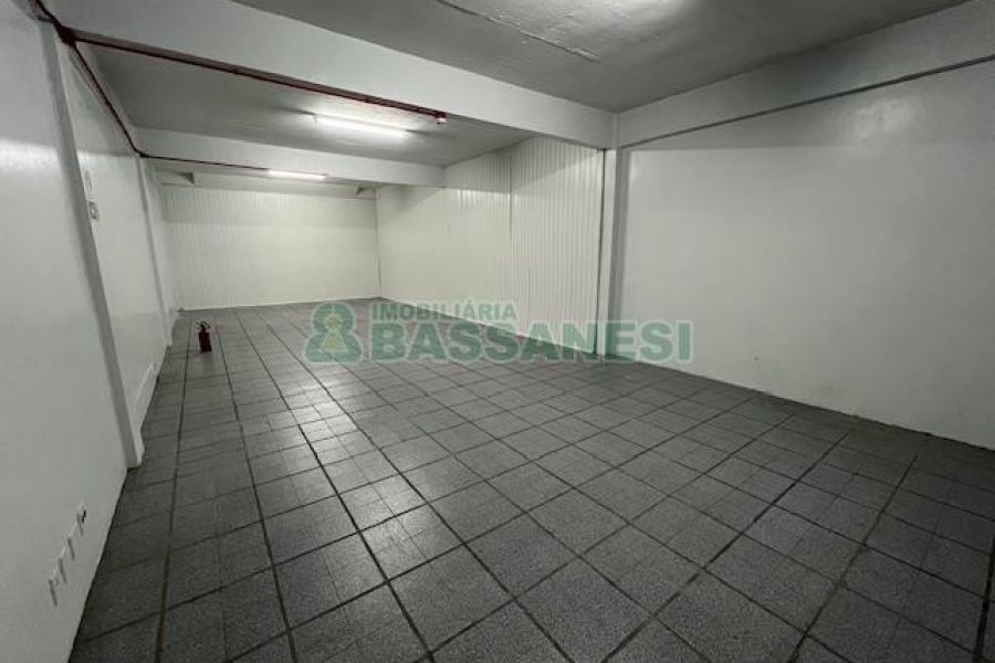 Loja com 360m², no bairro Centro em Caxias do Sul para Alugar