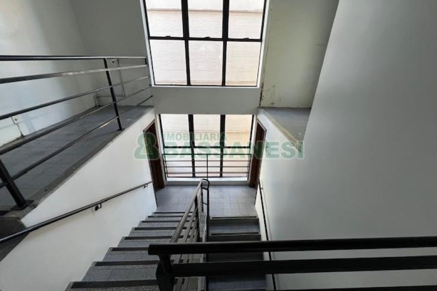 Loja com 360m², no bairro Centro em Caxias do Sul para Alugar