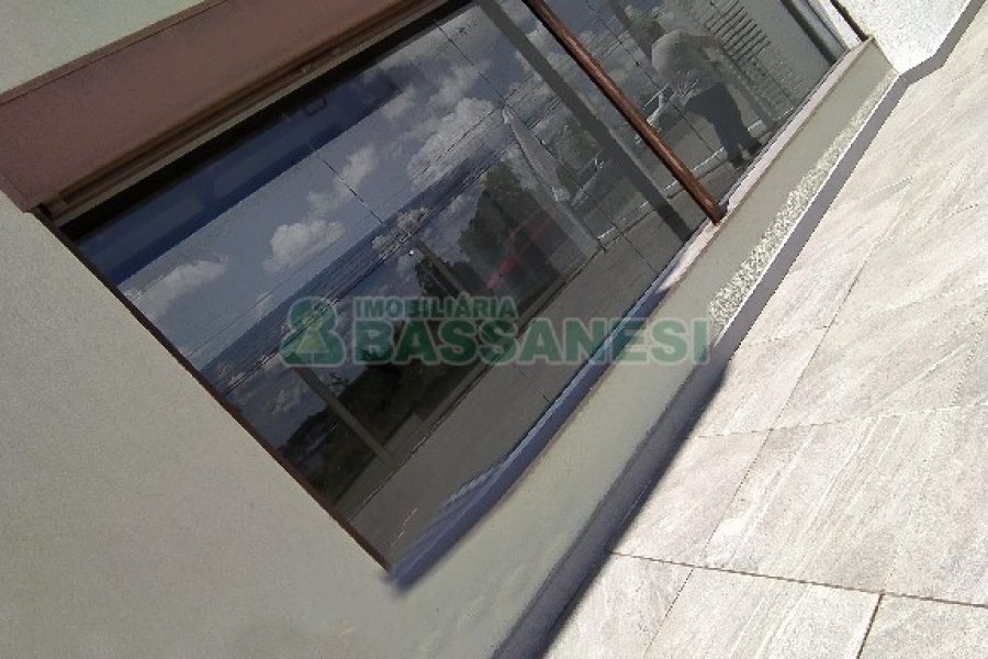 Loja com 485m², no bairro Villagio Iguatemi em Caxias do Sul para Alugar