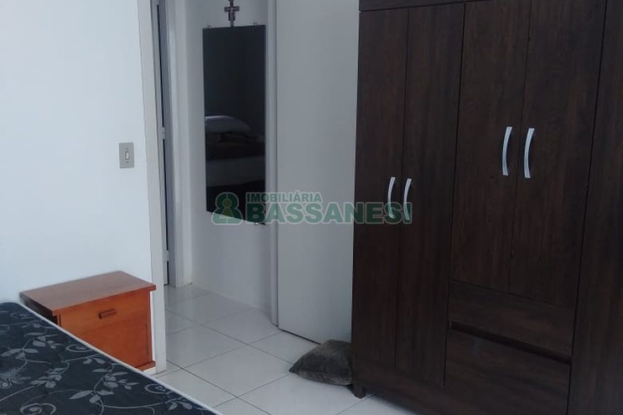 Sobrado com 73m², no bairro Salgado Filho em Caxias do Sul para Comprar