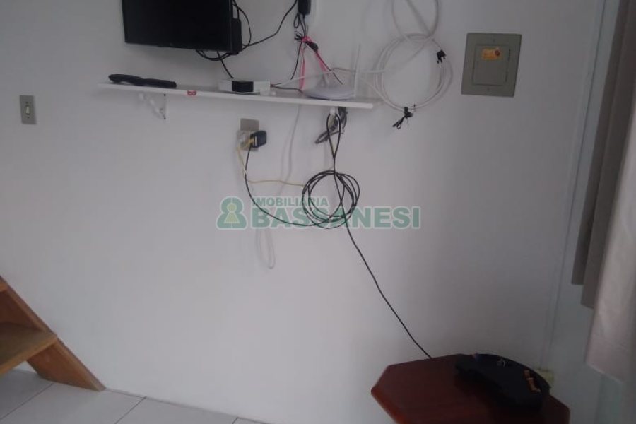 Sobrado com 73m², no bairro Salgado Filho em Caxias do Sul para Comprar