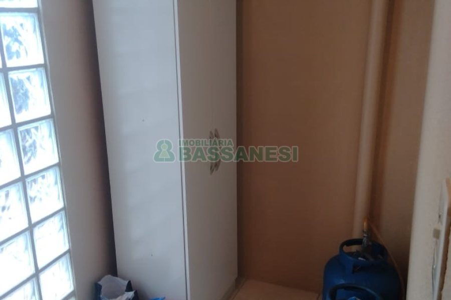 Sobrado com 73m², no bairro Salgado Filho em Caxias do Sul para Comprar