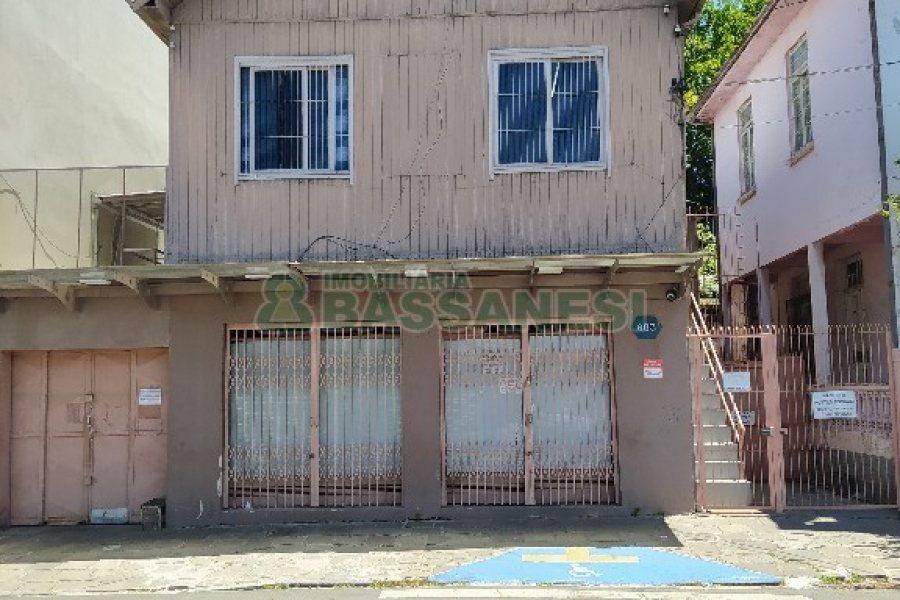 Casa Comercial com 150m², no bairro Rio Branco em Caxias do Sul para Alugar