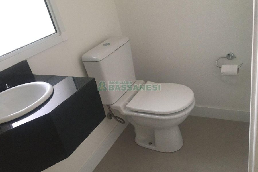 Apartamento com 82m², 2 dormitórios, 2 vagas, no bairro Desvio Rizzo em Caxias do Sul para Comprar