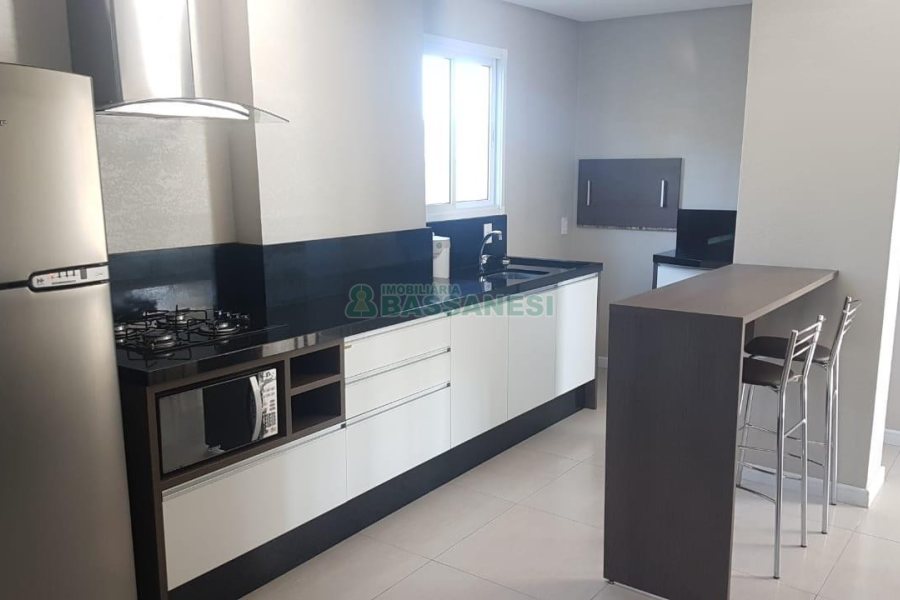 Apartamento com 82m², 2 dormitórios, 2 vagas, no bairro Desvio Rizzo em Caxias do Sul para Comprar