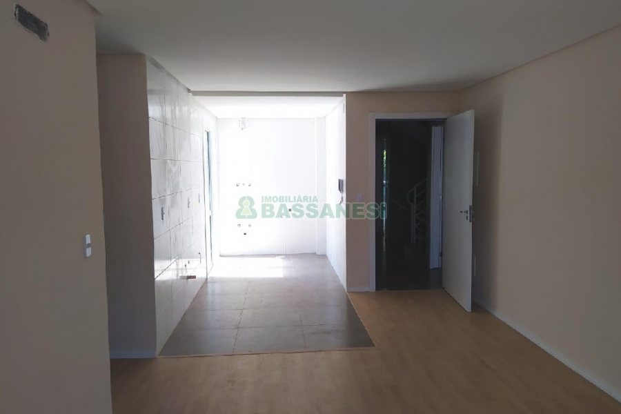 Apartamento com 85m², 2 dormitórios, 1 vaga, no bairro Salgado Filho em Caxias do Sul para Comprar