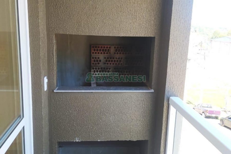 Apartamento com 85m², 2 dormitórios, 1 vaga, no bairro Salgado Filho em Caxias do Sul para Comprar