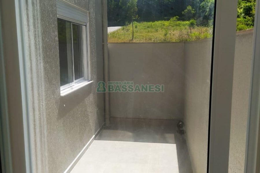 Apartamento com 85m², 2 dormitórios, 1 vaga, no bairro Salgado Filho em Caxias do Sul para Comprar