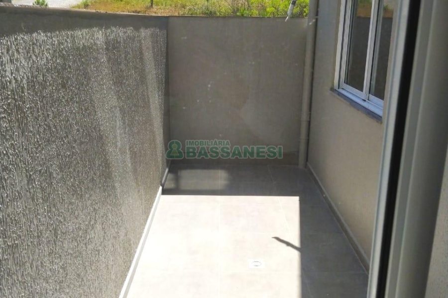 Apartamento com 71m², 2 dormitórios, 1 vaga, no bairro Salgado Filho em Caxias do Sul para Comprar