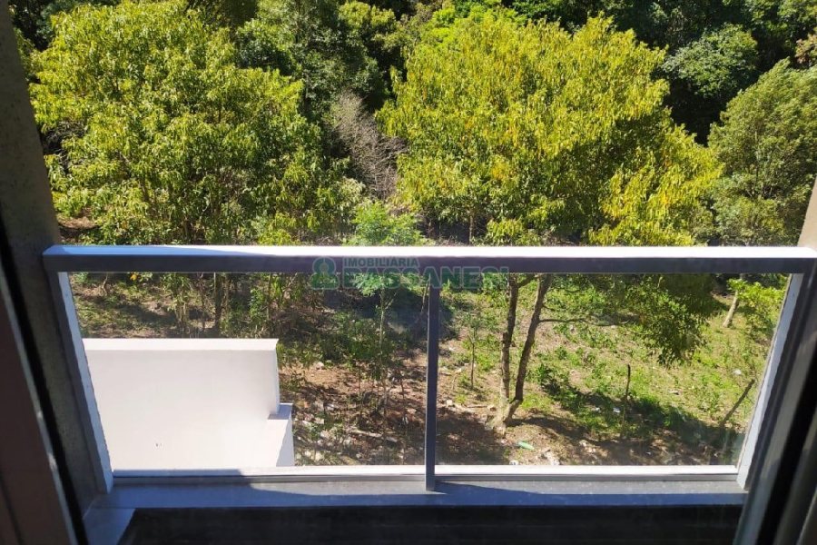 Apartamento com 80m², 2 dormitórios, 1 vaga, no bairro Salgado Filho em Caxias do Sul para Alugar