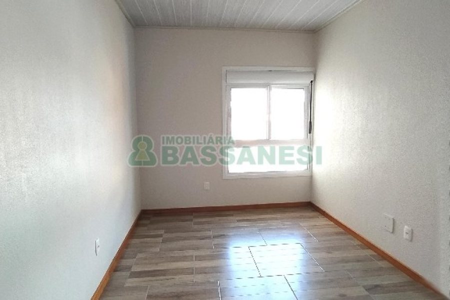 Apartamento com 130m², 2 dormitórios, 2 vagas, no bairro Rio Branco em Caxias do Sul para Alugar