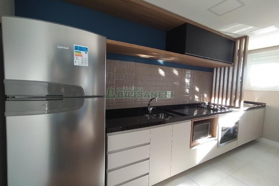 Apto Mobiliado com 41m², 1 dormitório, 1 vaga, no bairro Lourdes em Caxias do Sul para Alugar